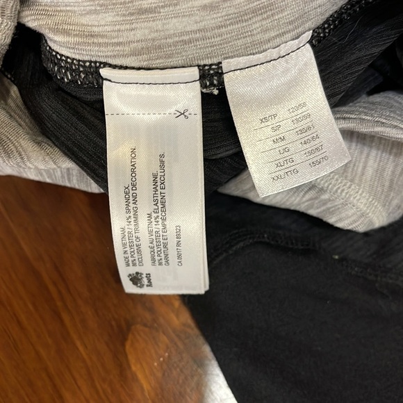 Roots leggings size youth medium girls - Picture 4 of 7